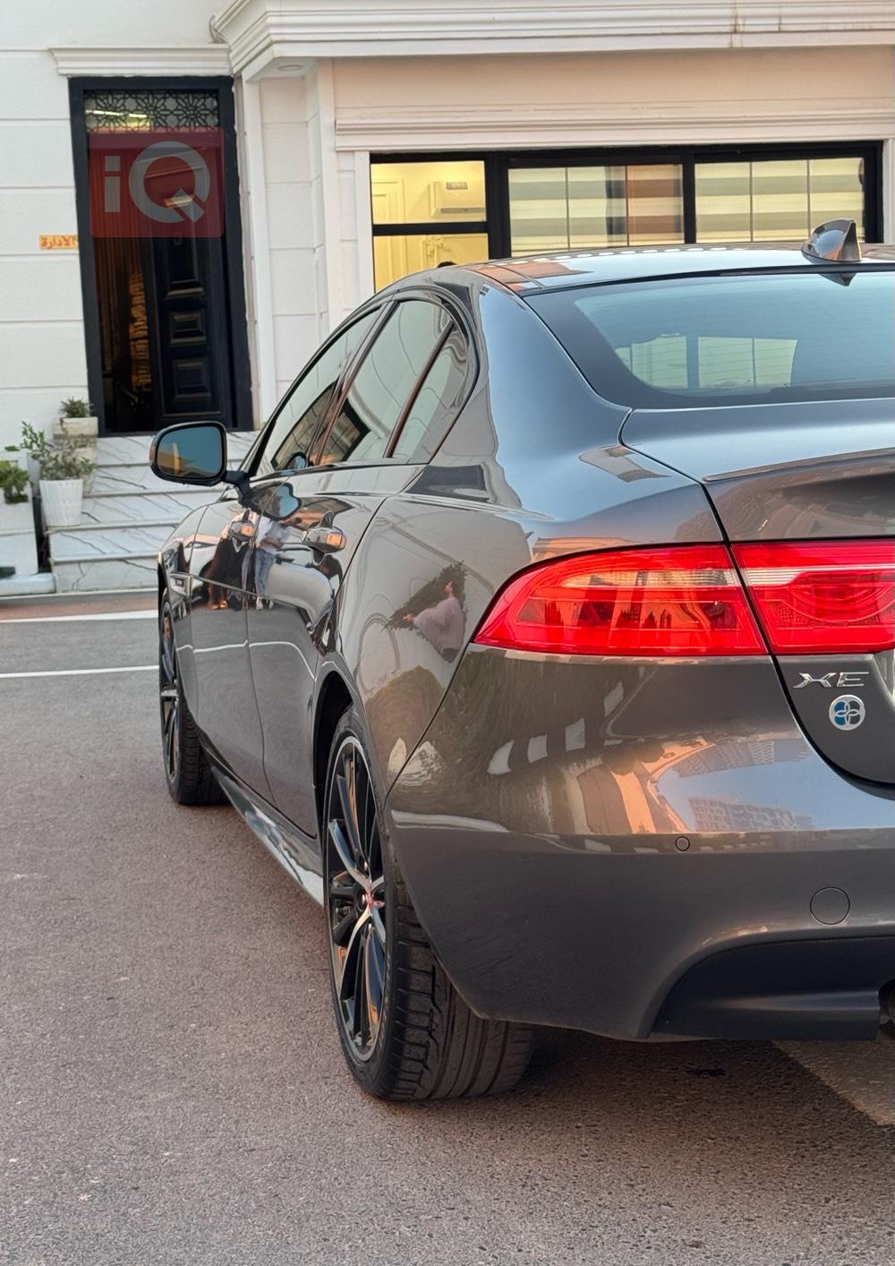 جاكوار XE
